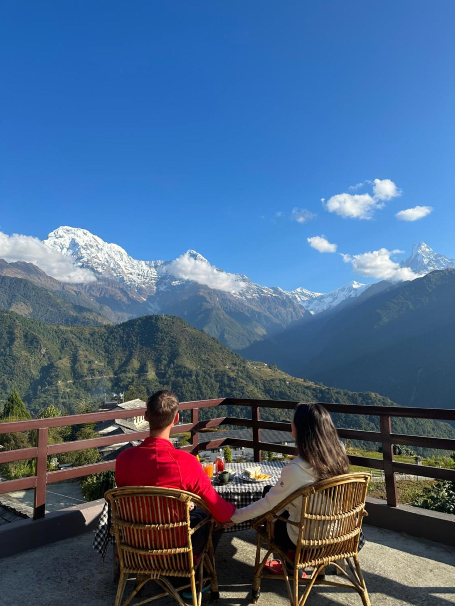 Hill Top Lodge Ghandruk Astam Buitenkant foto
